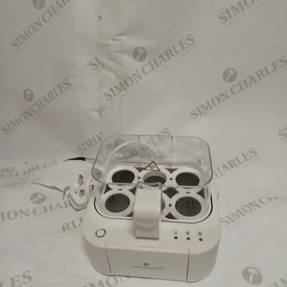COOK'S ESSENTIALS THE SMART TALKING EGG COOKER