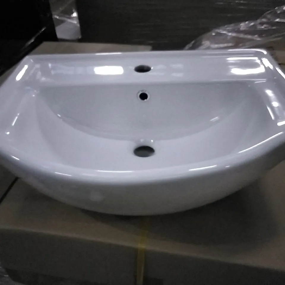 BOXED KAPRI CERAMIC BASIN 550MM WHITE