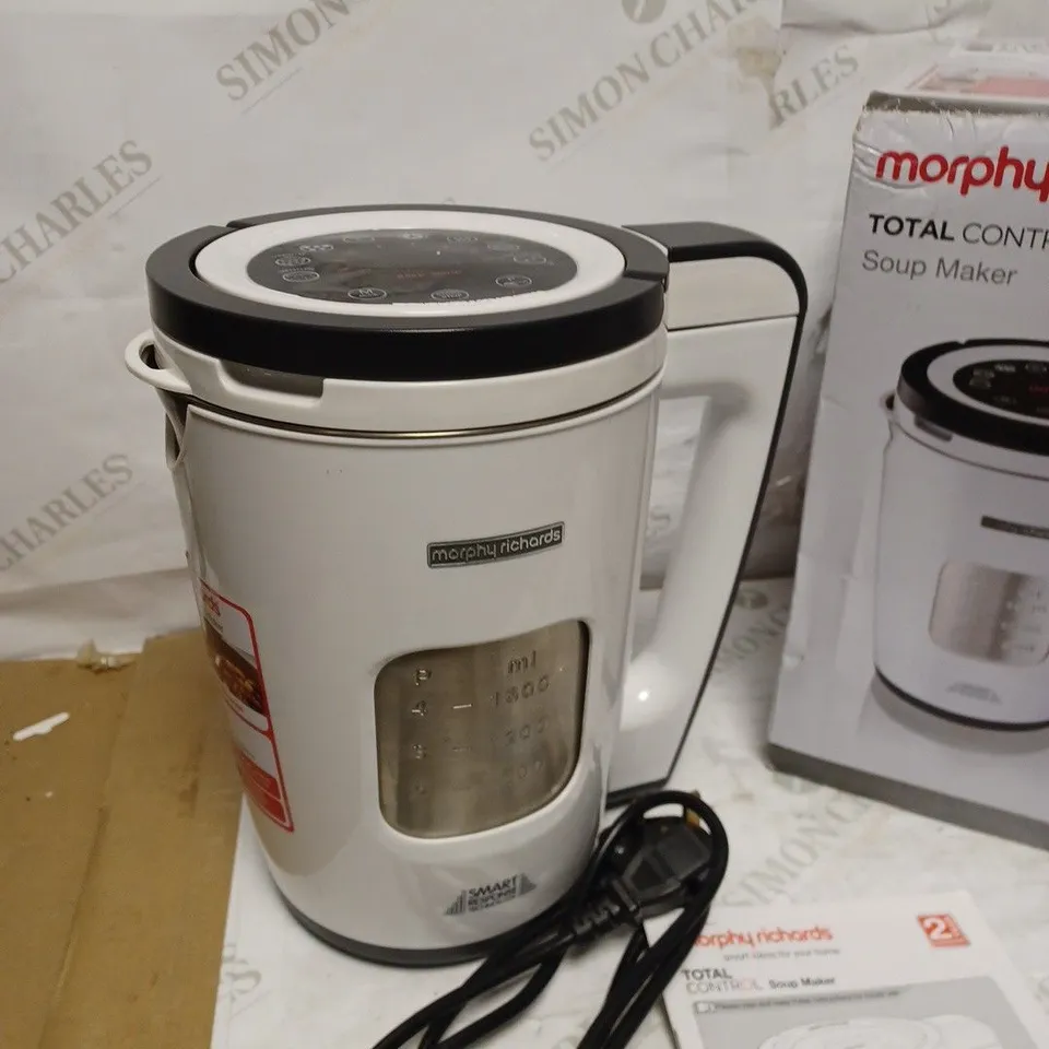 MORPHY RICHARDS TOTAL CONTROL SOUP MAKER