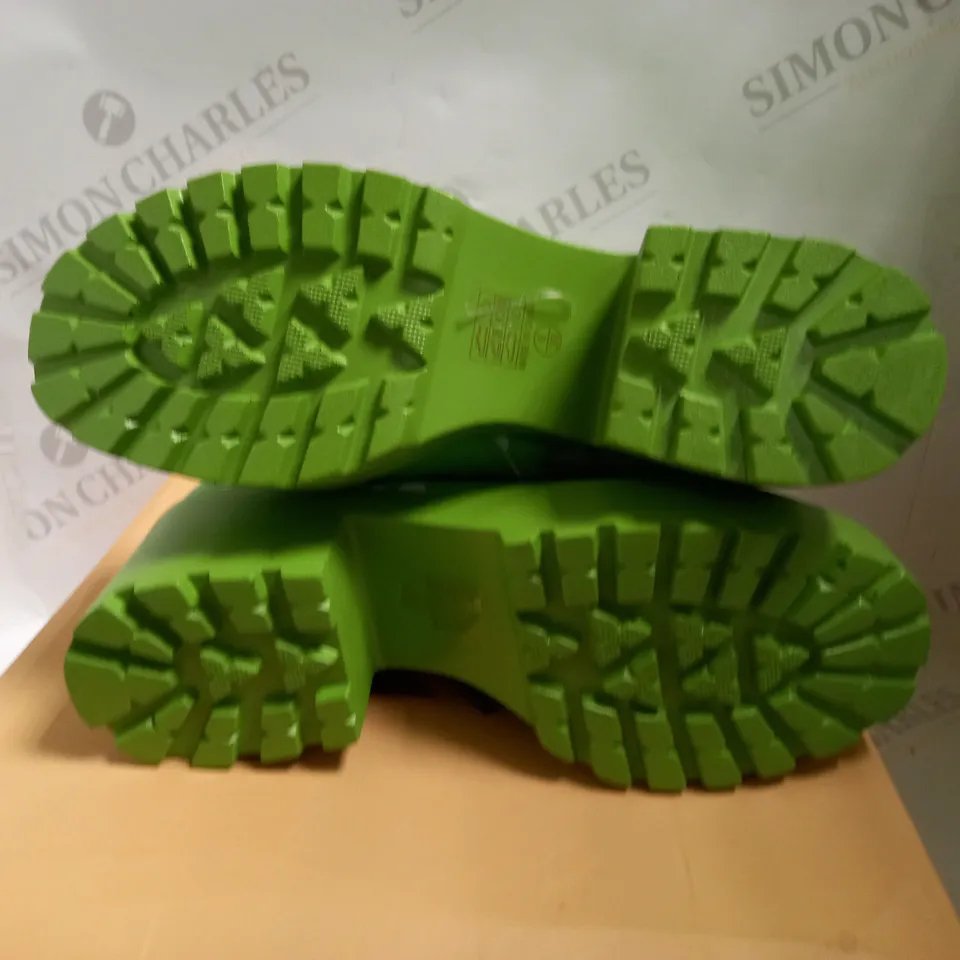 KOI VEGAN ORCHIS CHARM GREEN FLOWER POWER BOOTS - SIZE 6