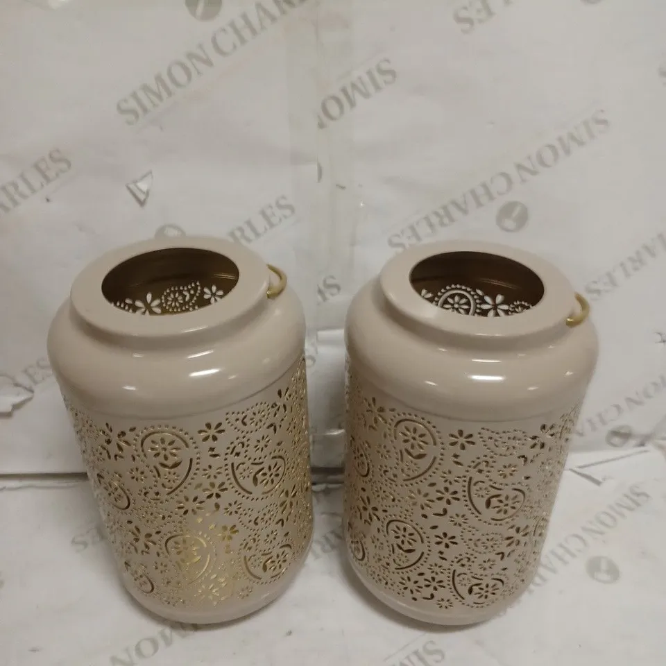 GARDEN REFLECTIONS SET OF 2 PATTERNED SOLAR LANTERNS, PAISLEY