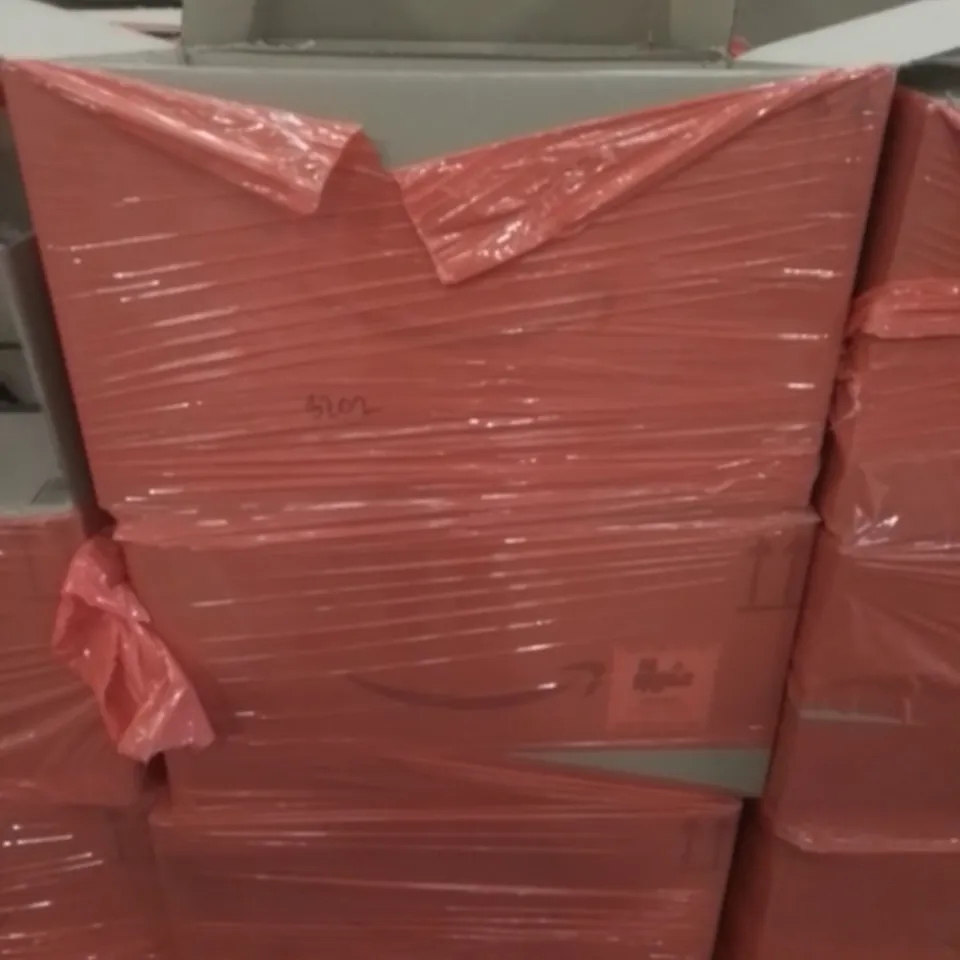 PALLET OF ASSORTED HOUSEHOLD ITEMS TO INCLUDE MECHANICAL GLOVES, VARIOUS BOOKS AND SHOES HOSE
