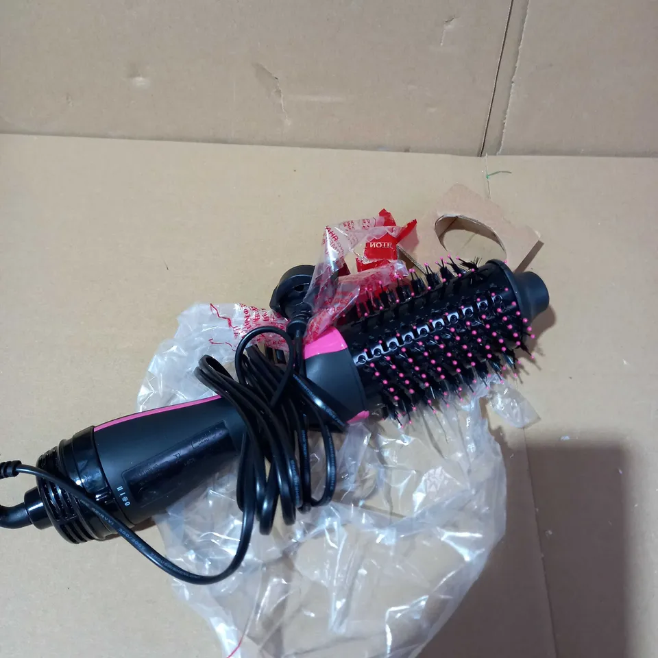 REVLON SALON ONE-STEP HAIR DRYER AND VOLUMISER  RRP £69.99