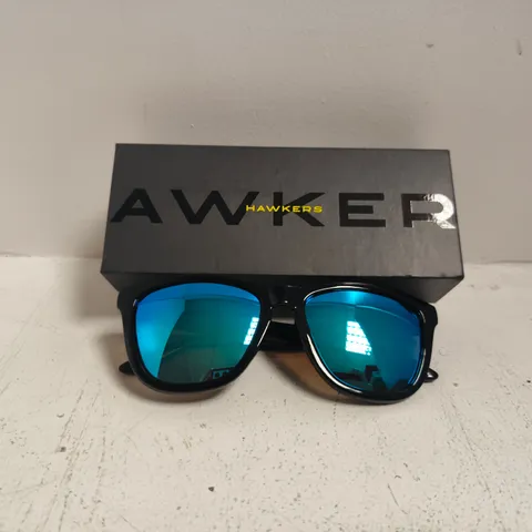BOXED HAWKERS ONE COLT: MEN'S BLACK SUNGLASSES - UV400 PROTECTION