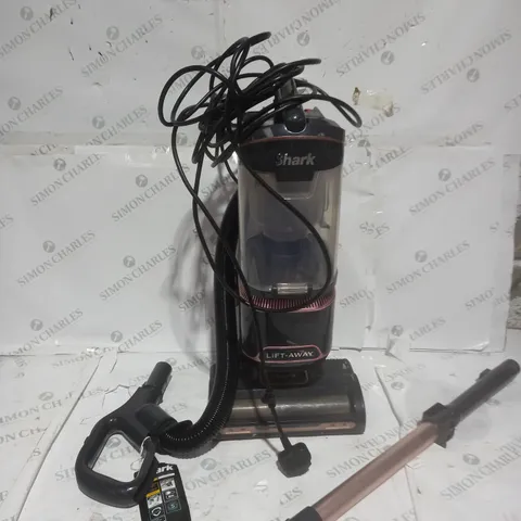BOXED SHARK ANTI HAIR WRAP UPRIGHT PET-HAIR VACUUM