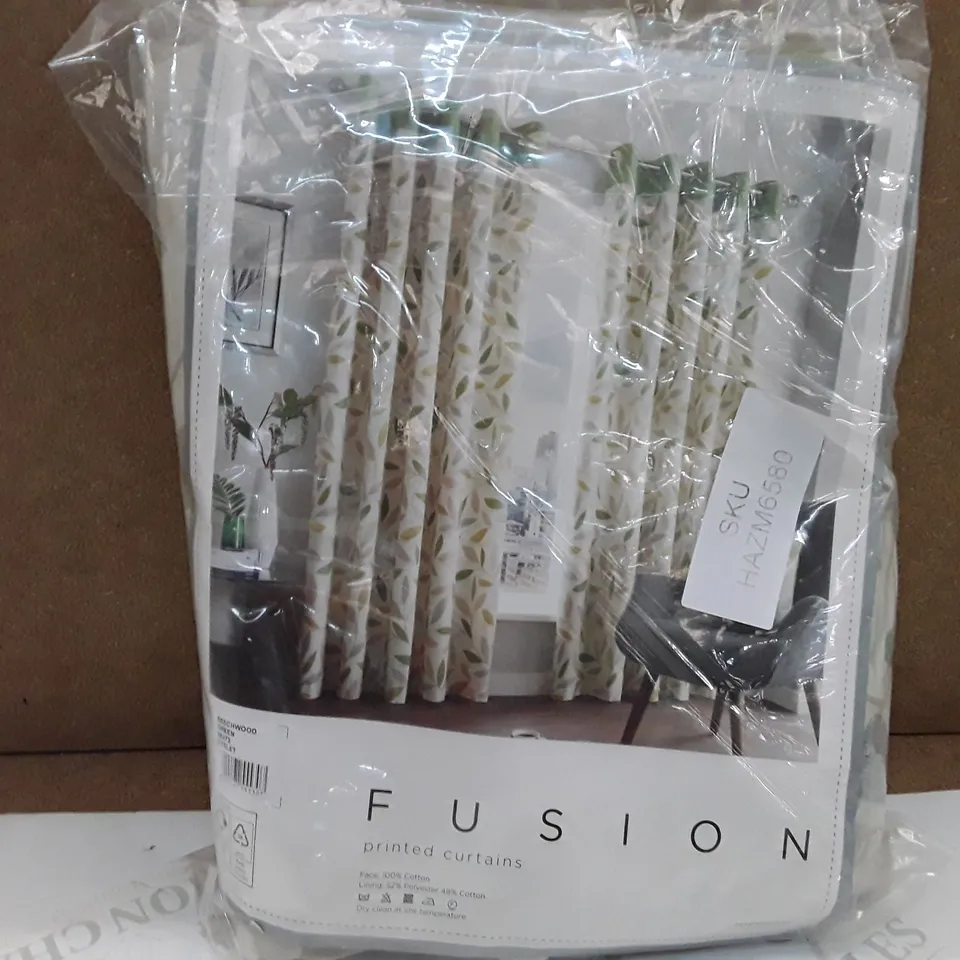 BRAND NEW FUSION FULLY LINED CURTAINS - 168CM X 183CM (GREEN)