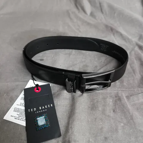 TED BAKER LONDON BLACK TEXTURED LEATHER BELT – MEN'S UK 28