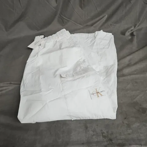 CALVIN KLEIN JEANS TROUSERS IN BRIGHT WHITE SIZE S