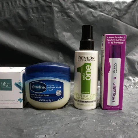 APPROXIMATELY 20 ASSORTED COSMETIC ITEMS TO INCLUDE VASELINE, REVLON, ETC - COLLECTION ONLY
