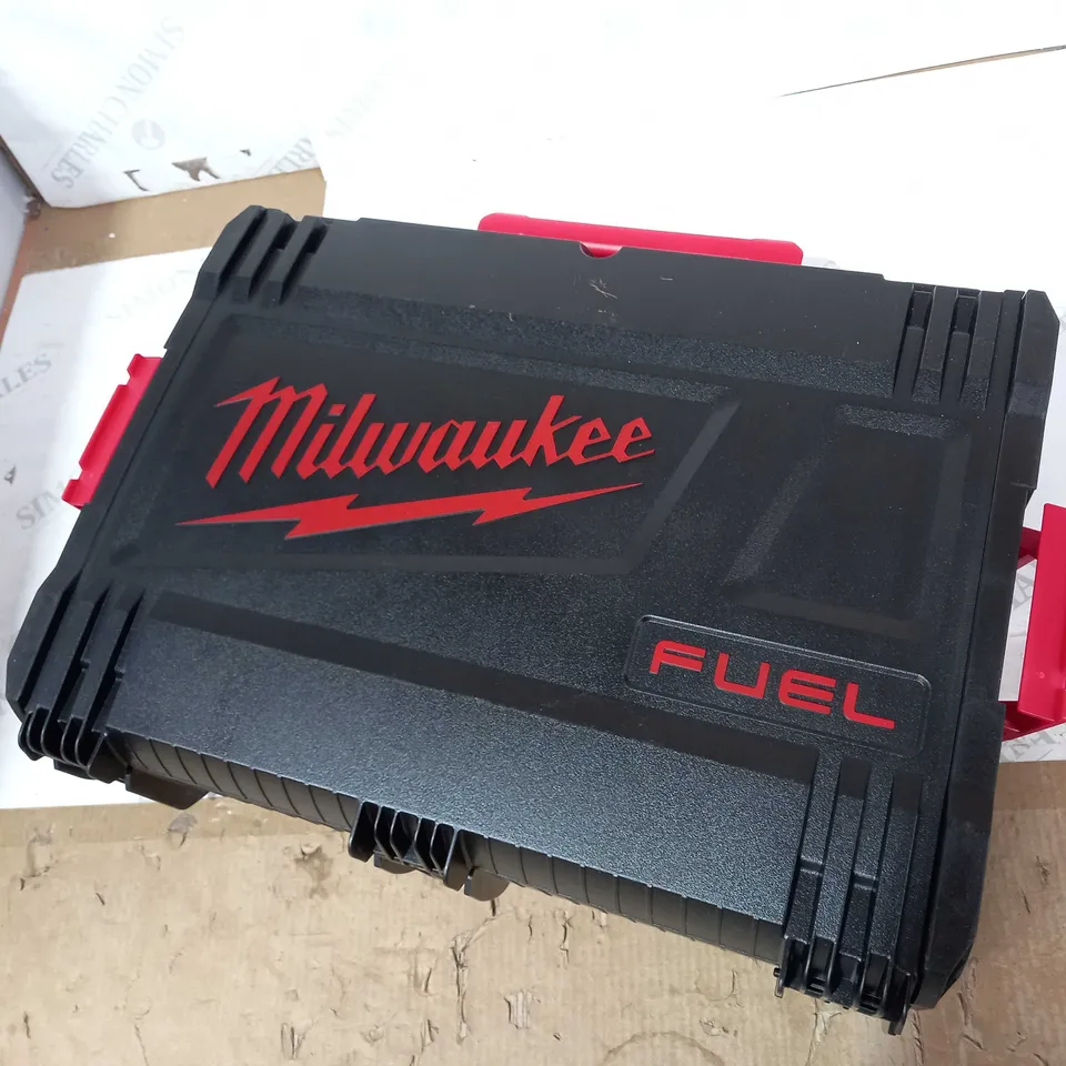 MILWAUKEE FUEL CASE