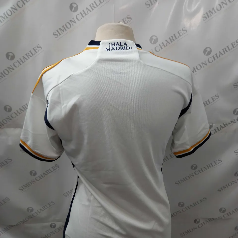 REAL MADRID HOME JERSEY SIZE XS