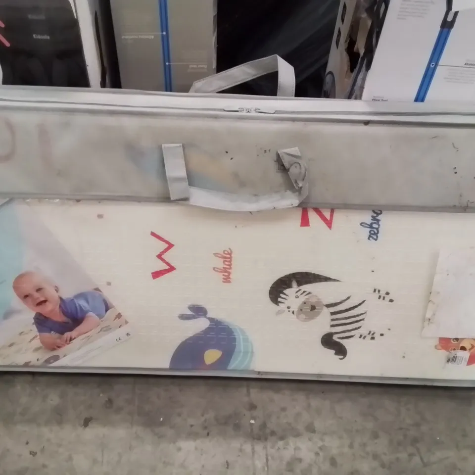 BAGGED FOLDABLE BABY PLAYMAT 