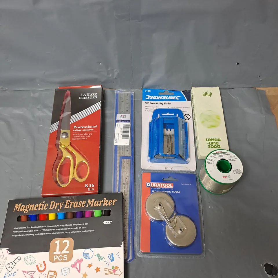 APPROXIMATELY 15 ASSORTED HOUSEHOLD ITEMS TO INCLUDE UTILITY BLADES, SOLDER, MARKERS ETC 