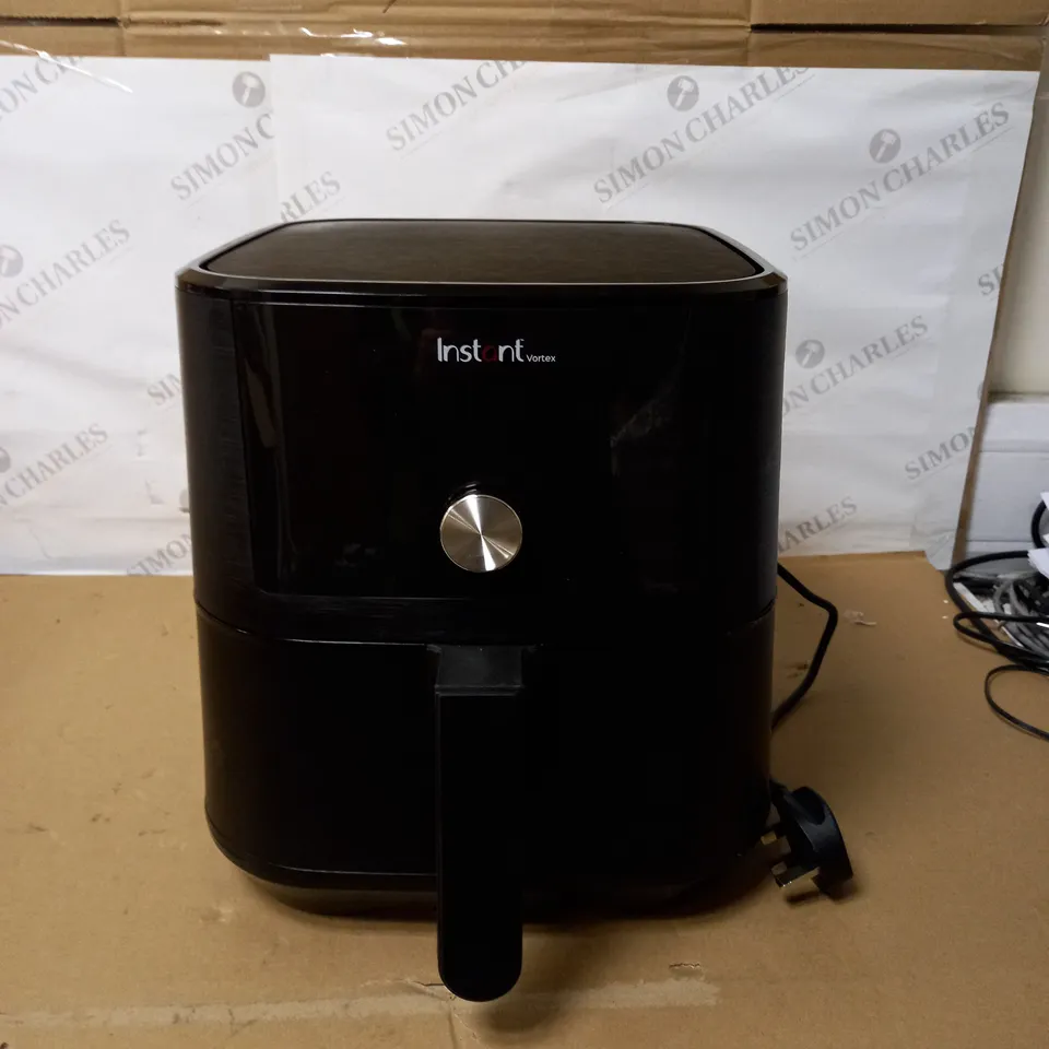 INSTANT POT VORTEX AIR FRYER