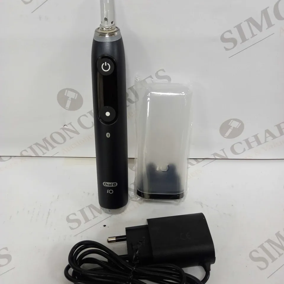 ORAL B IO9 SERIES ACCESSORIES