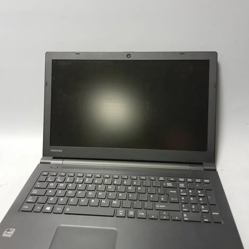 TOSHIBA SATELLITE PRO R50-B	15 INCH I3-4005U 1.70GHZ