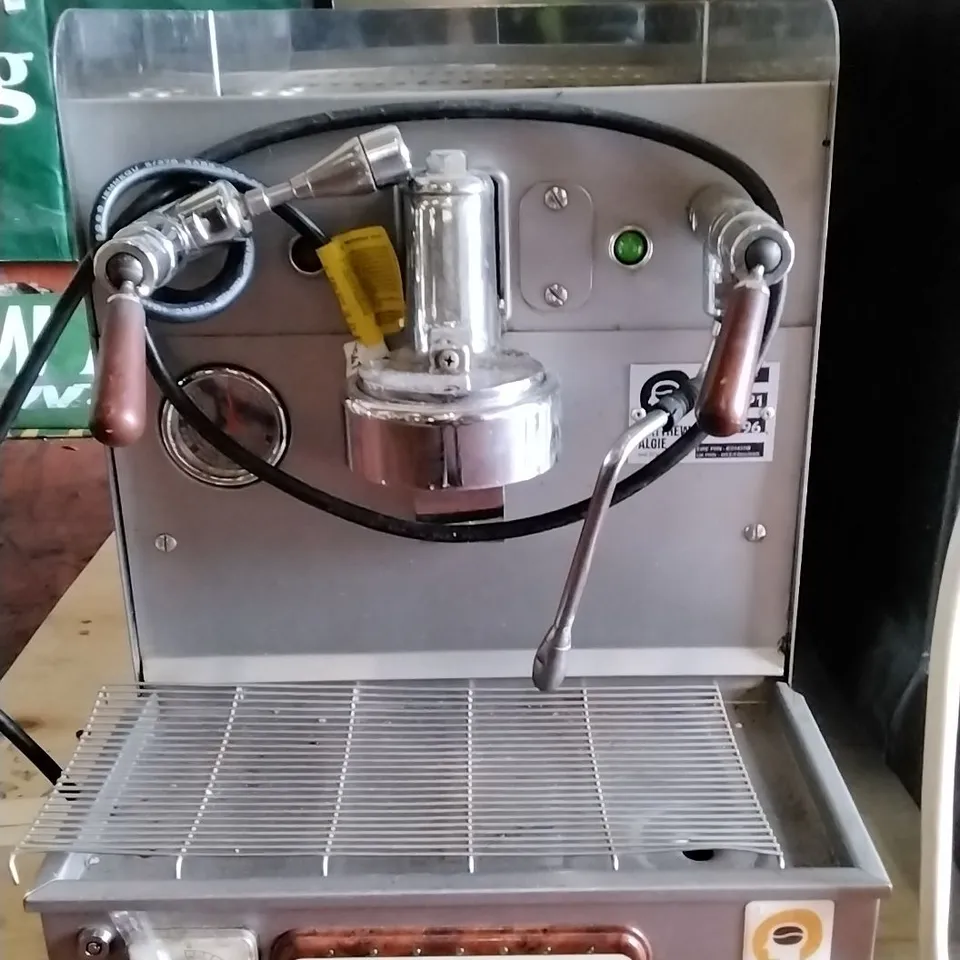 ELEKTRA BARISTA 1 STATION COFFEE MACHINE 