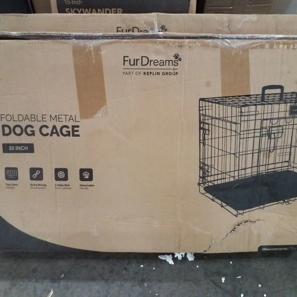 BOXED FURDREAMS 30" FOLDING METAL DOG CAGE
