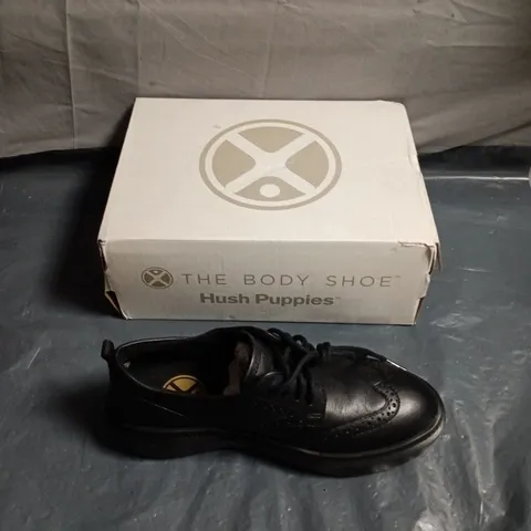 HUSH PUPPIES THE BODY SHOE – BLACK LEATHER OXFORD, BOXED - SIZE UK 4 
