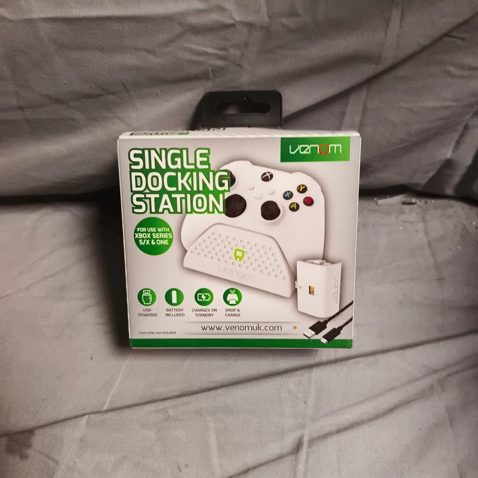 VENOM XBOX CONTROLLER DOCKING STATION – SINGLE DOCKING STATION (BOXED)