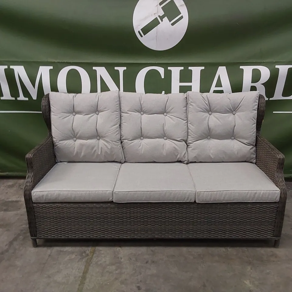 BRAND NEW BOXED MANHATTAN RECLINER SOFA SET IN GREY (3 BOXES)