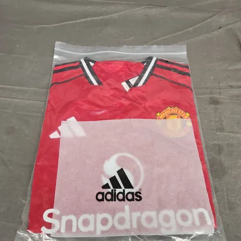 SEALED MANCHESTER UNITED FC HOME JERSEY - SIZE L