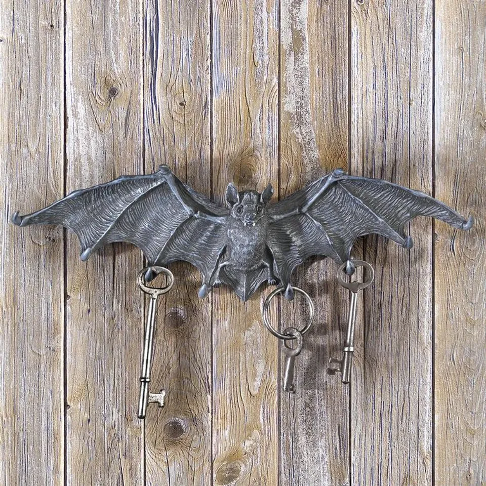 BOXED VAMPIRE BAT KEY HOOK