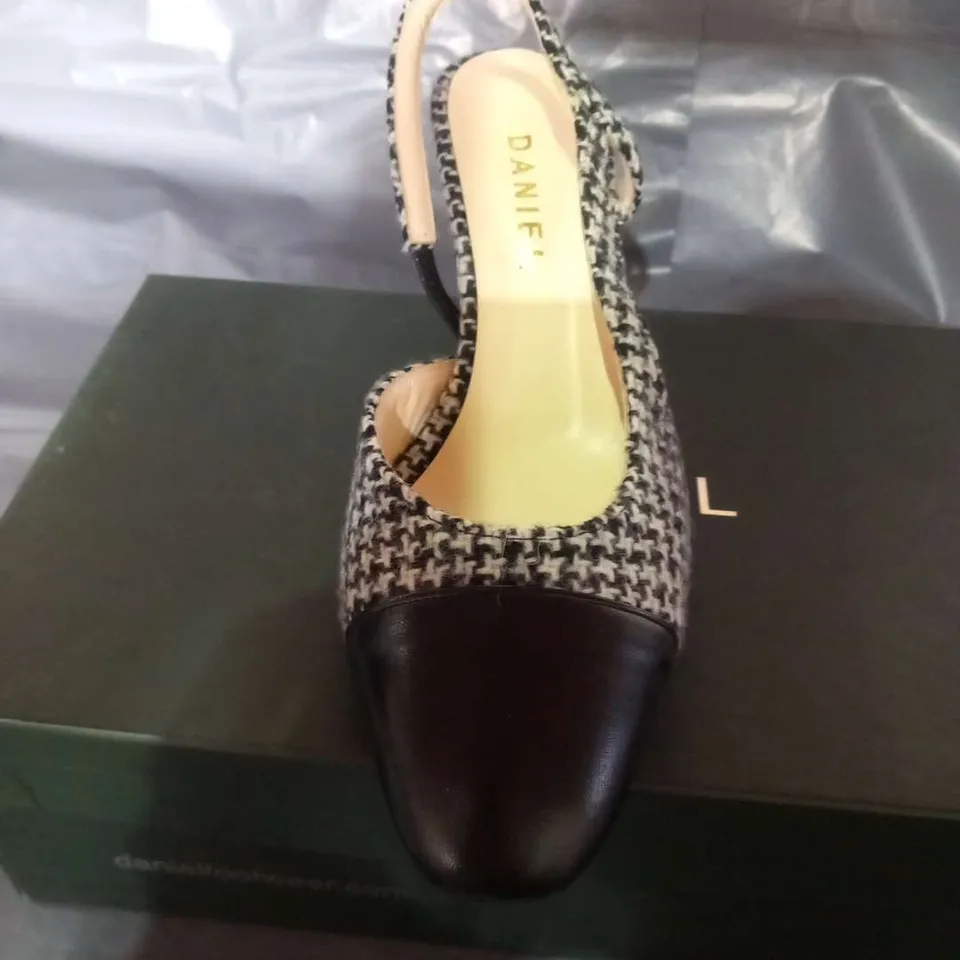 BOXED DANIEL KIRA BLOCK HEEL SLING BACK SIZE 39