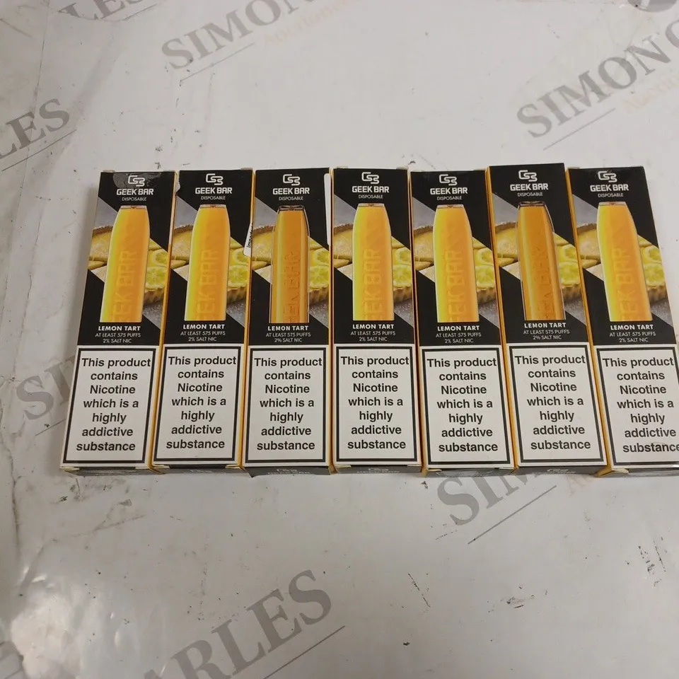 BOX OF APPROXIMATELY 100 GEEK BAR LEMON TART DISPOSABLE VAPES