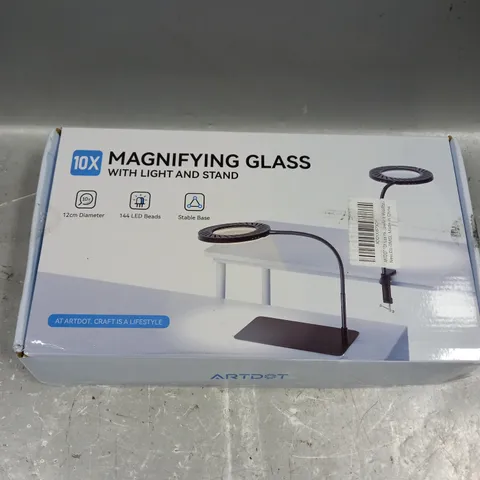 BOXED ARTDOT MAGNIFYING GLASS WITH LIGHT AND STAND IN BLACK