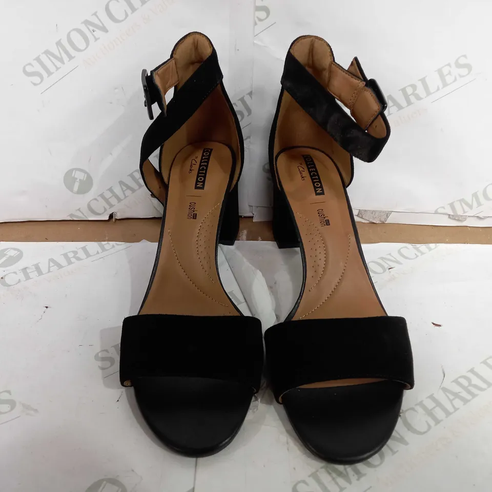 PAIR OF COLLECTION BY CLARKS OPEN TOE BLOCK HEELS IN FAUX SUEDE BLACK - UK 6.5