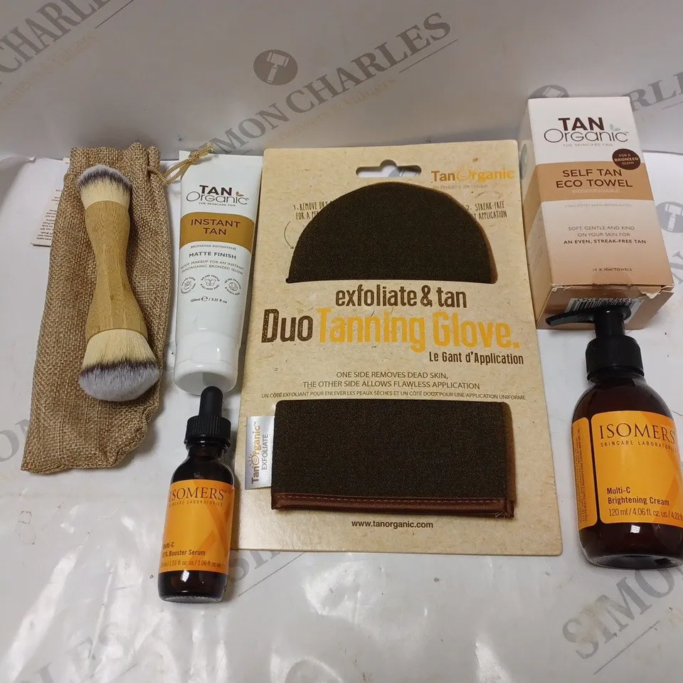BOX OF APPROXIMATELY 25 TANNING & SKIN CARE PRODUCTS TO INCLUDE TANORGANIC & ISOMERS