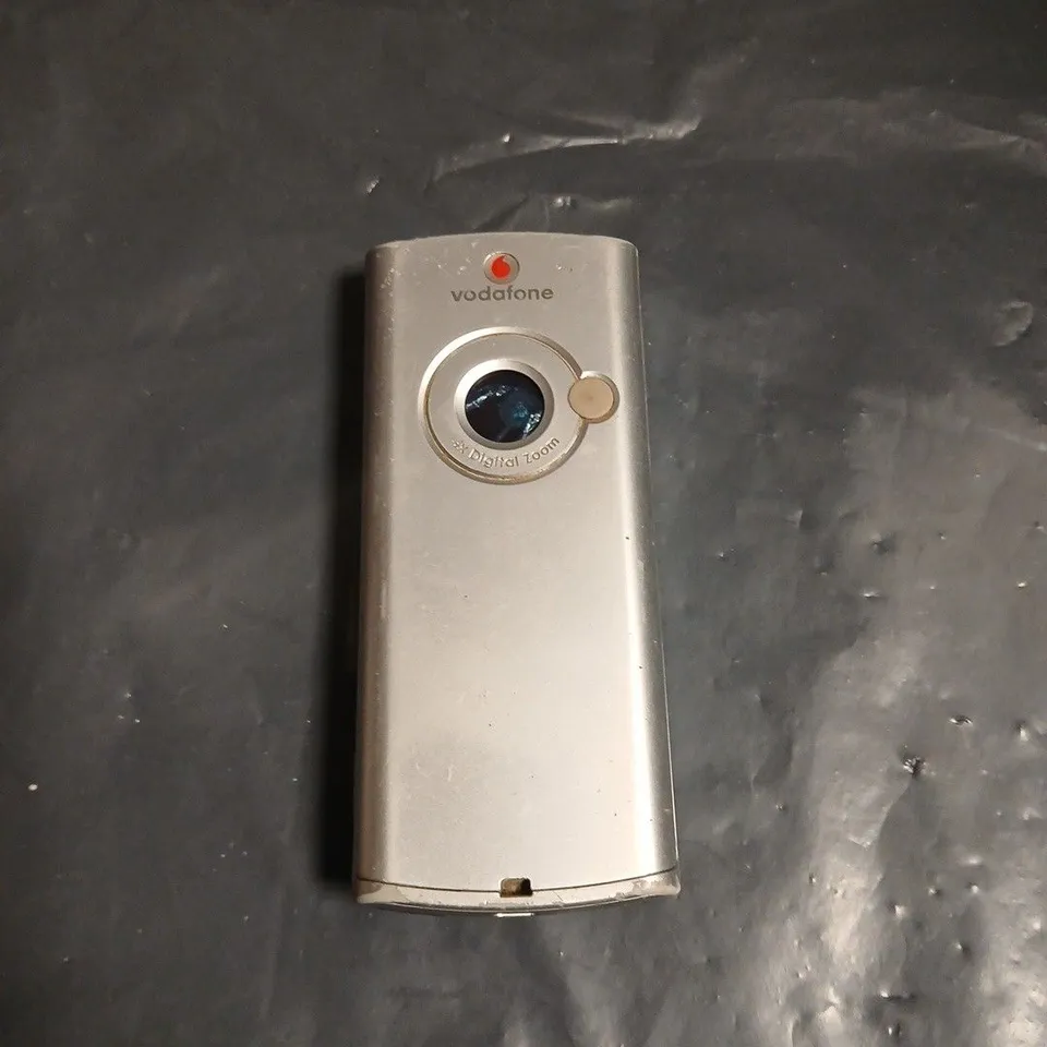 VODAFONE MOBILE PHONE – HANDSET WITH SHARP GX17 BOXED