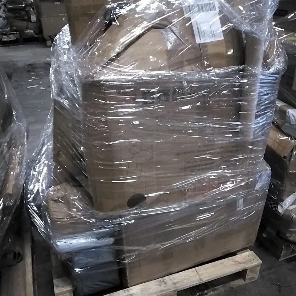 PALLET OF HOUSEHOLD ITEMS TO INCLUDE TREE SKIRT GREY, CHAIR, LUGGAGE, BAUBLES AND OTHER ASSORTED ITEMS...