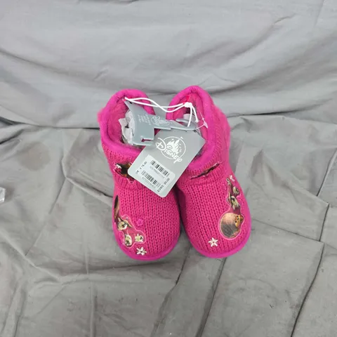 DISNEY KIDS' PINK KNIT SLIPPERS WITH EMBROIDERY. SIZE UK 9/10