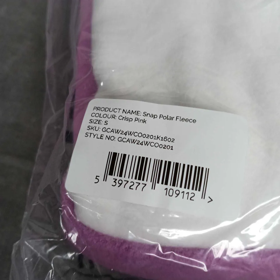 GYM + COFFEE SNAP POLAR FLEECE – CRISP PINK, UK SMALL (SIZE S)