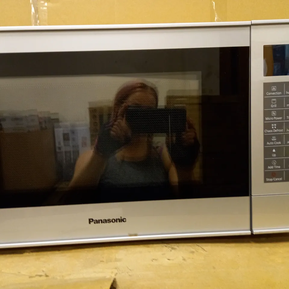 PANASONIC NN-CT57JMBPQ SLIMLINE COMBINATION MICROWAVE OVEN