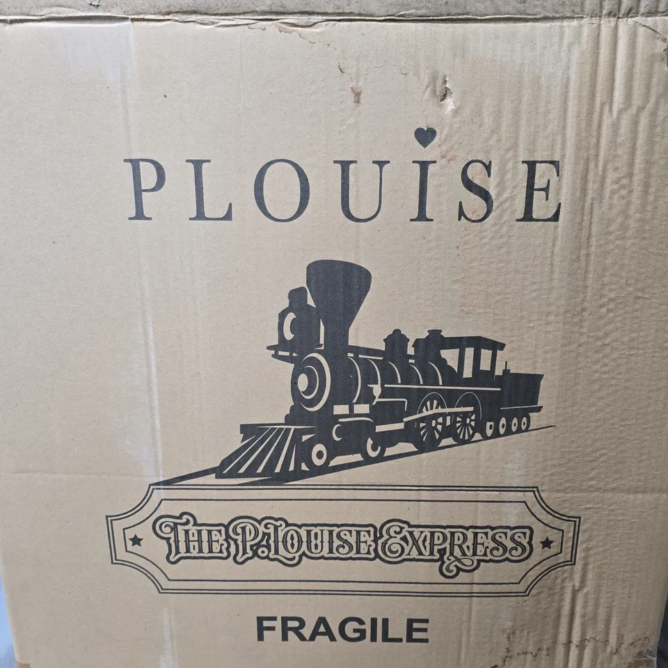 BOXED P LOUISE EXPRESS ADVENT PACKAGING