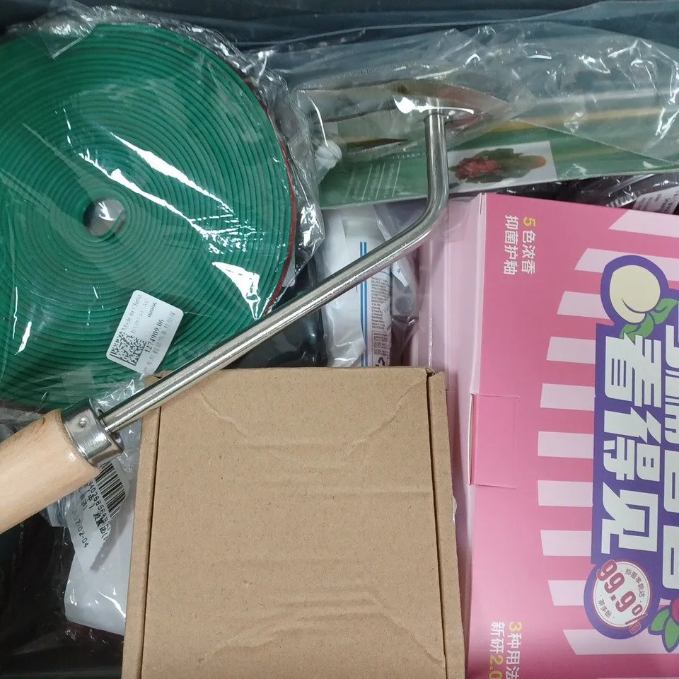 APPROXIMATELY 10 ASSORTED HOUSEHOLD ITEMS TO INCLUDE LAUNDRY CAPSULES, TOILET FRAGRANCE STICKS, PAINT BRUSHES, ETC