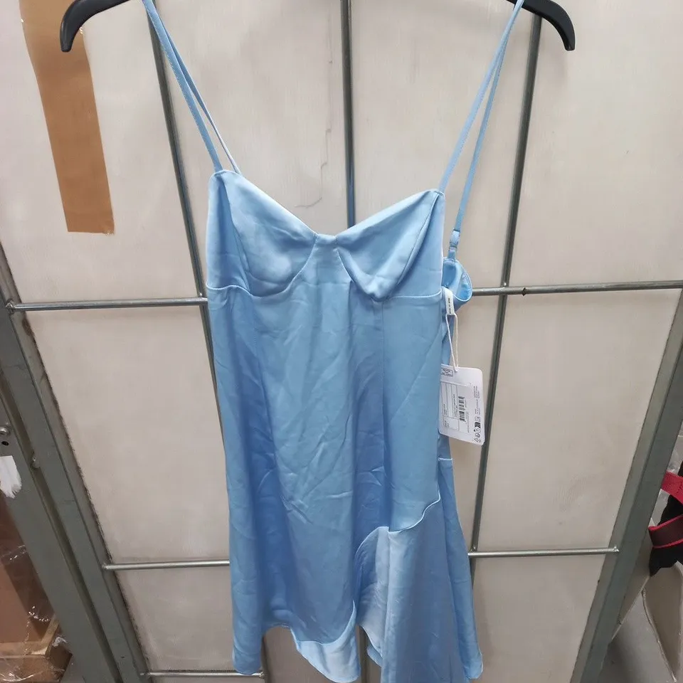 MONKI BLUE SLEEVELESS DRESS, UK 6 (EU 34) – TAG ATTACHED