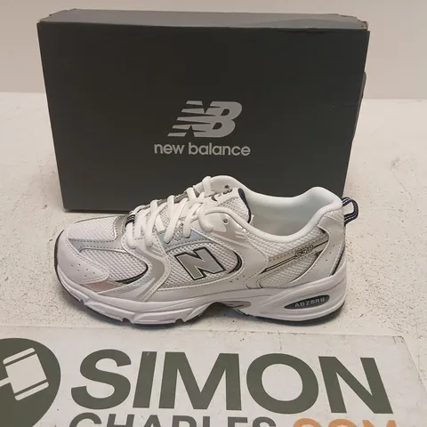 NEW BALANCE GR530SB1 MEN'S RUNNING SHOES – WHITE/SILVER UK 5.5