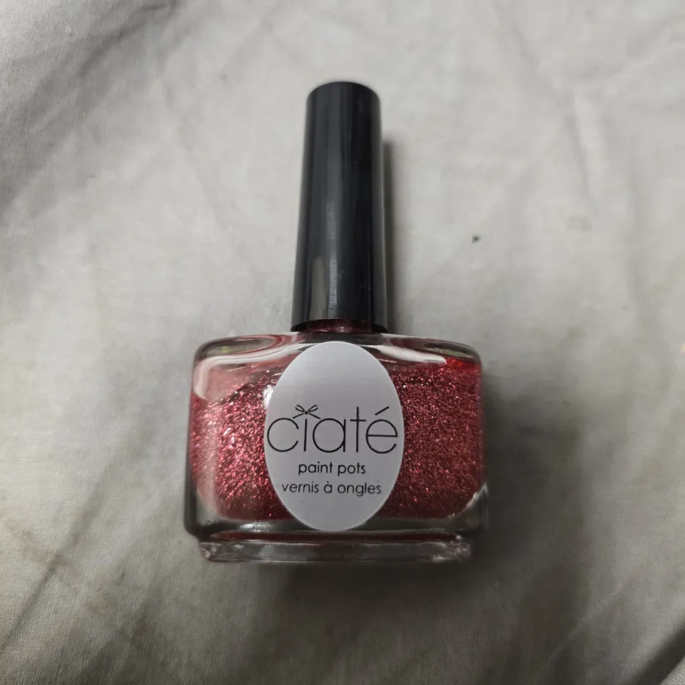 CIATÉ PAINT POTS NAIL POLISH – PP170 SERENDIPITY (GLITTER RED)