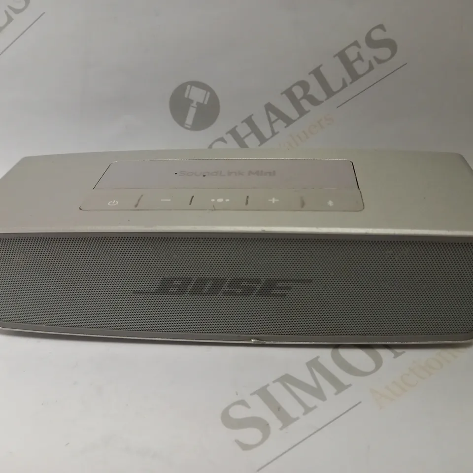 BOSE SOUNDLINK MINI SPEAKER