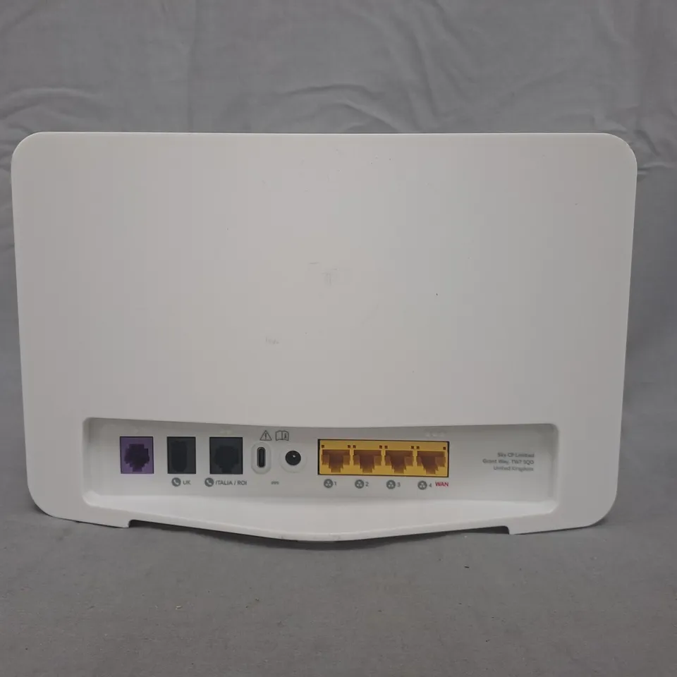 SKY SR213-02-UK-WIFI WIFI ROUTER