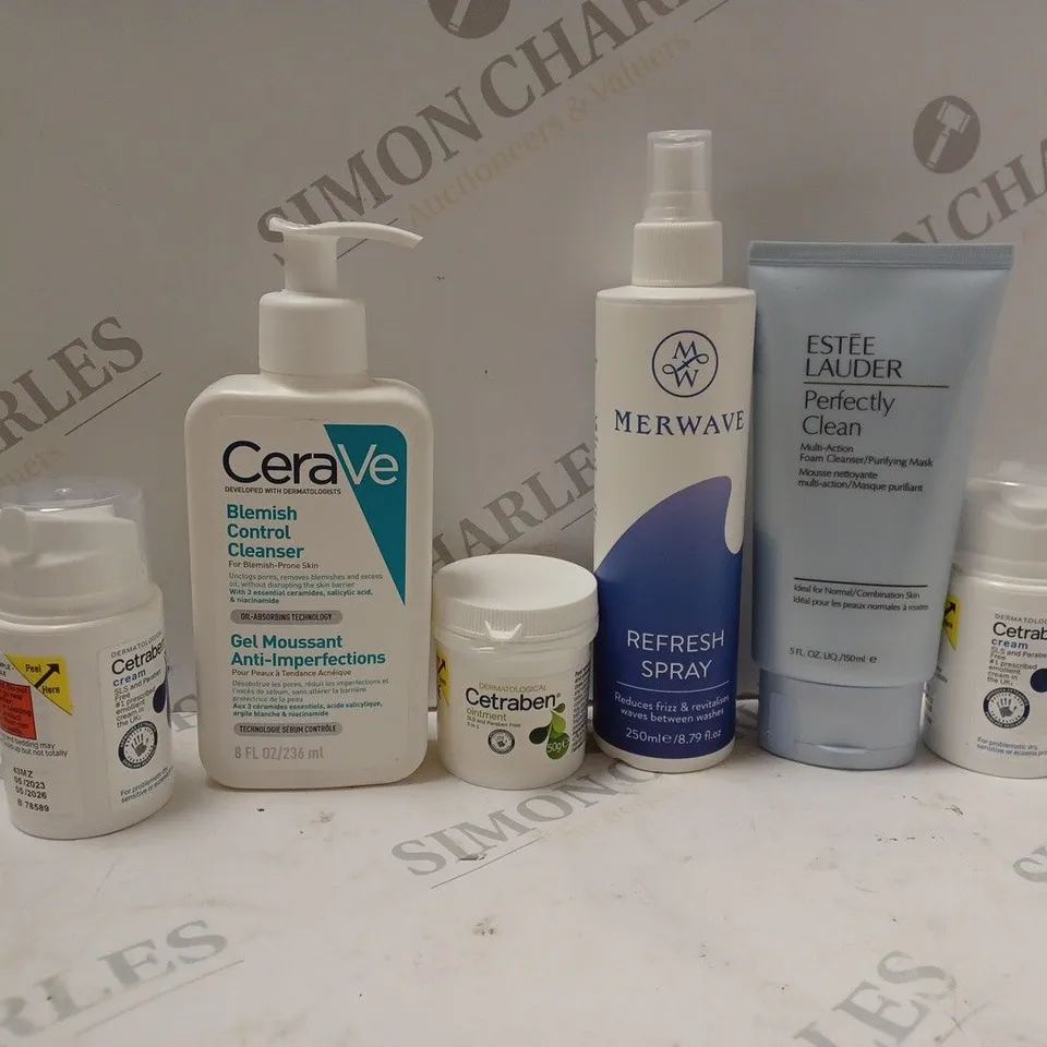 APPROXIMATELY 6 COSMETICS ITEMS TO INCLUDE ESTEE LAUDER PERFECTLY CLEAN FOAM CLEANSER (150Ml), CERAVE BLEMISH CONTROL CLEANSER (236ml), MERWAVE REFRESH SPRAY (250ml), ETC