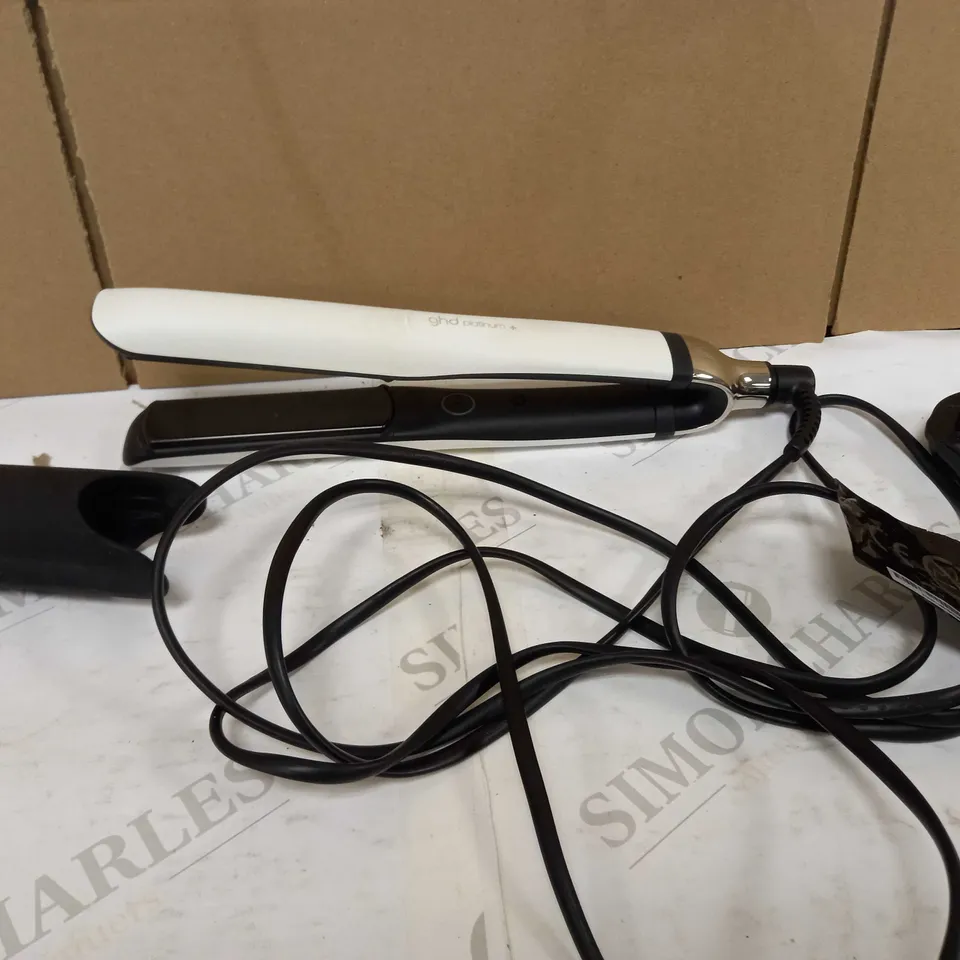 GHD PLATINUM+ STYLER PROFESSIONAL SMART HAIR STRAIGHTENERS