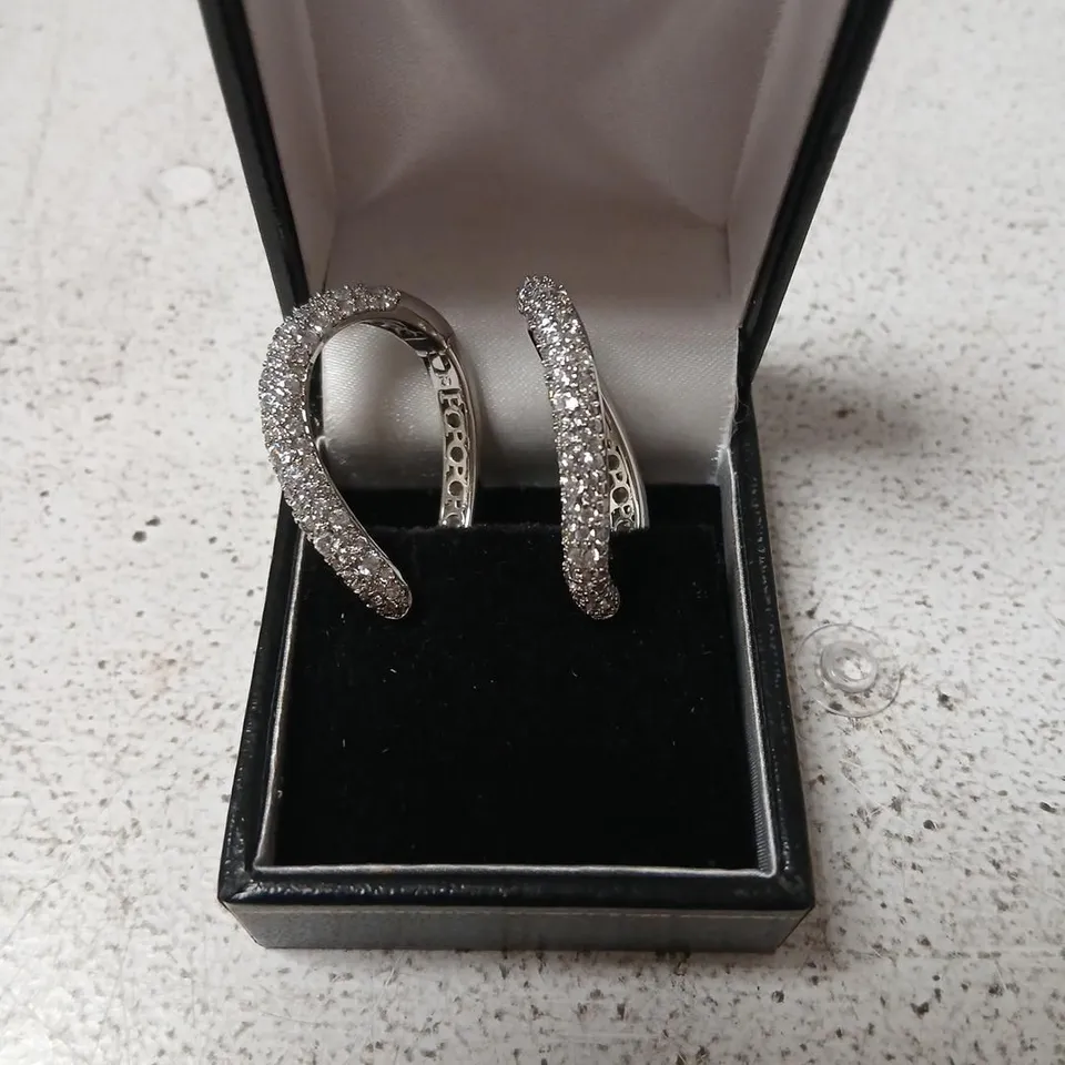 PAUL COSTELLO FOR DIAMONIQUE WAVE CHAIN LINK EARRINGS 