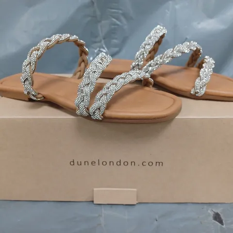BOXED PAIR OF DUNE LONDON LASSA EMBELLISHED FLAT SANDALS IN TAN SIZE 3