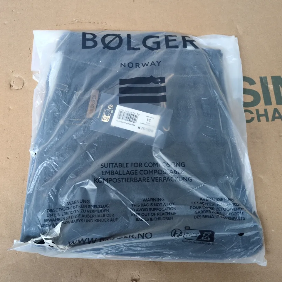 BAGGED BOLGER MENS NESNA CASUAL JEANS IN RINSE WASH BLUE - 32