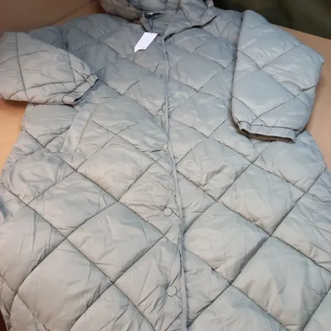 PAPAYA SAGE QUILTED FULL LENGTH WINTER COAT - SIZE 18